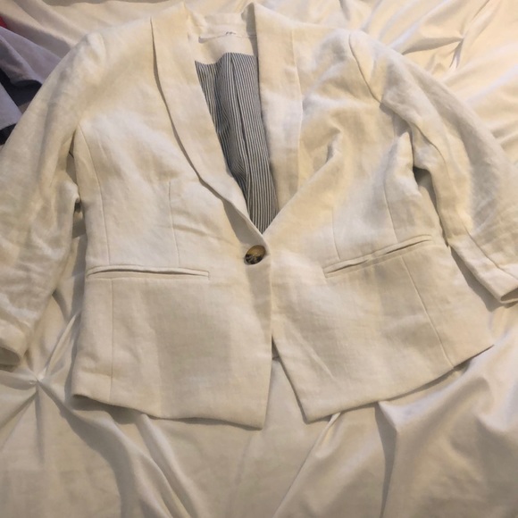 Gibson Jackets & Blazers - Off white linen blazer